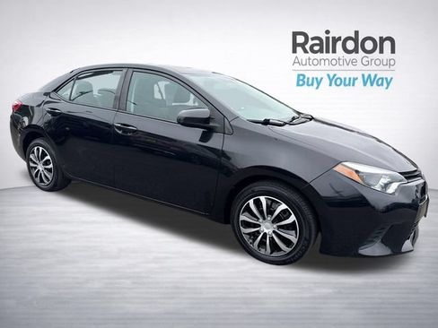 Used 2014 Toyota Corolla LE FWD image 1