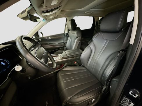 Used 2024 Genesis GV80 3.5T image 13