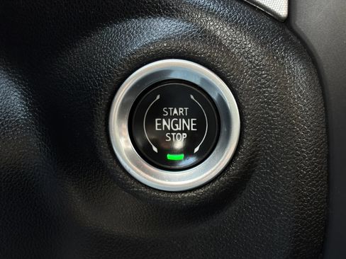 Used 2022 GMC Sierra 2500 SLT AWD/4WD image 40