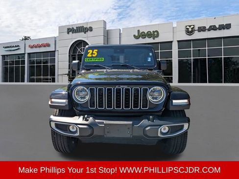 Certified 2025 Jeep Wrangler Unlimited Sahara w/ Safety Group AWD/4WD image 8