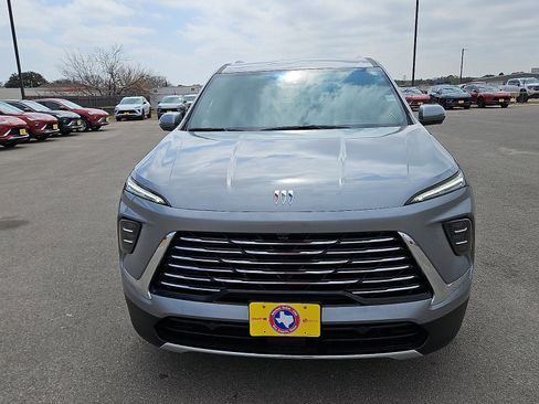 New 2026 Buick Enclave Preferred w/ Power Package image 8