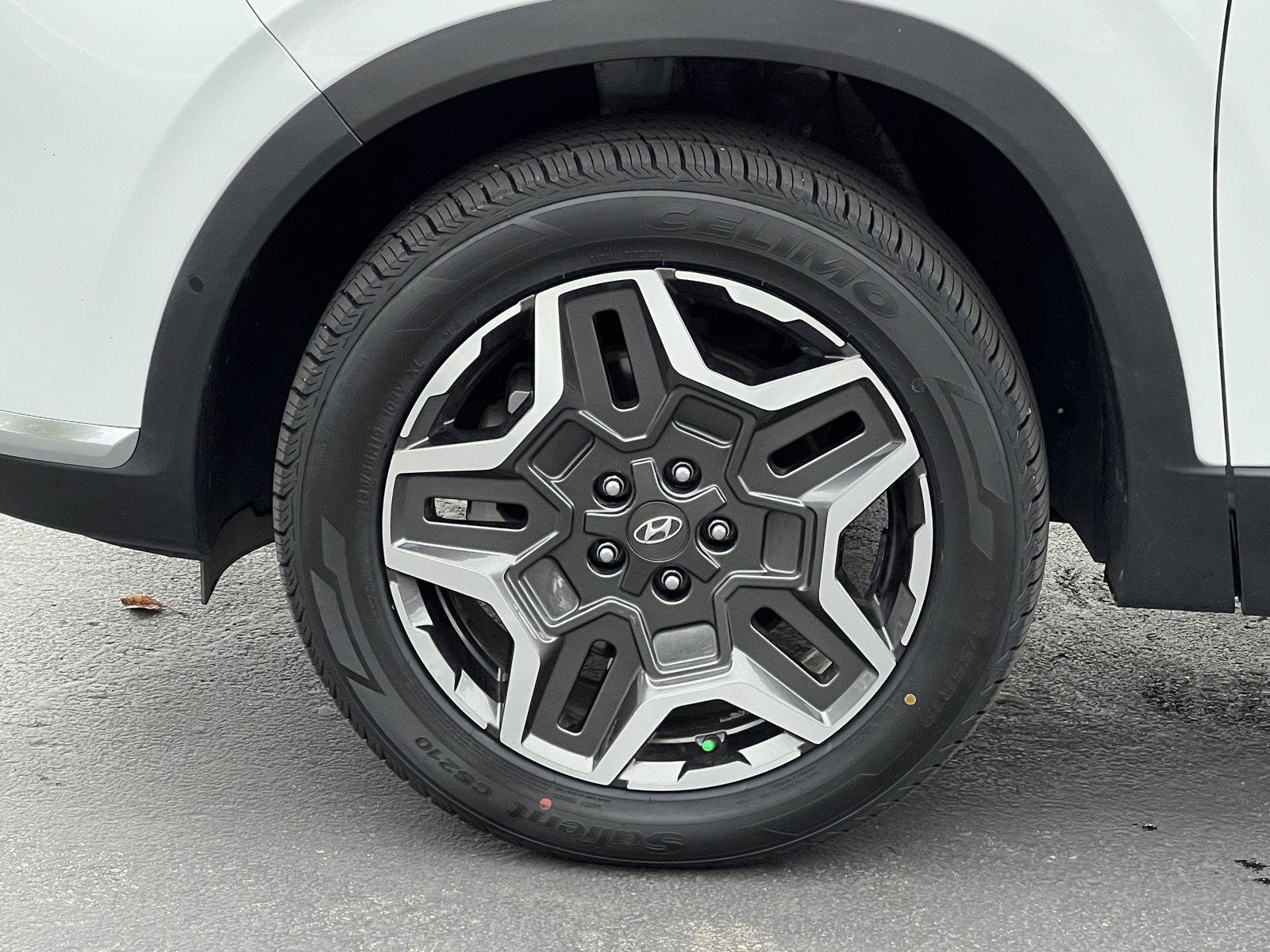 Certified 2023 Hyundai Santa Fe Limited AWD/4WD image 21