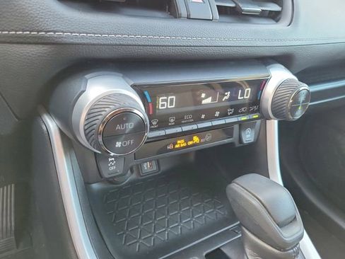 Used 2024 Toyota RAV4 XLE image 23