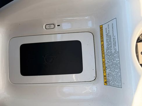 Used 2016 Toyota Prius Three w/ Advanced Technology Package FWD image 41
