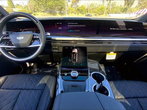 New 2026 Cadillac Escalade IQL Luxury AWD/4WD image 7