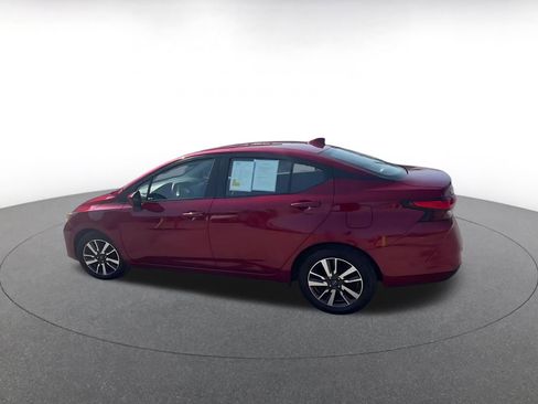 Used 2025 Nissan Versa SV image 8