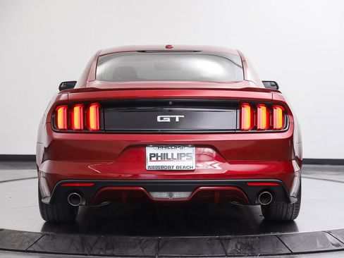 Used 2017 Ford Mustang GT Premium RWD image 3
