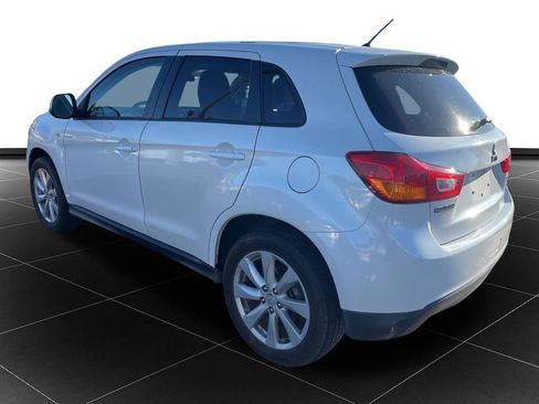 Used 2015 Mitsubishi Outlander Sport ES image 3