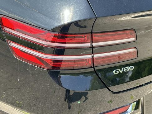 Used 2024 Genesis GV80 3.5T Advanced AWD/4WD image 12
