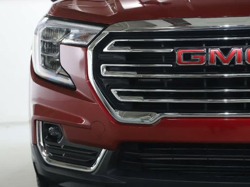 Used 2023 GMC Terrain SLT image 6