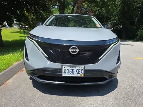 Used 2024 Nissan Ariya AWD image 3