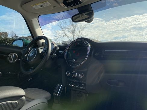 Used 2020 MINI Cooper S image 78