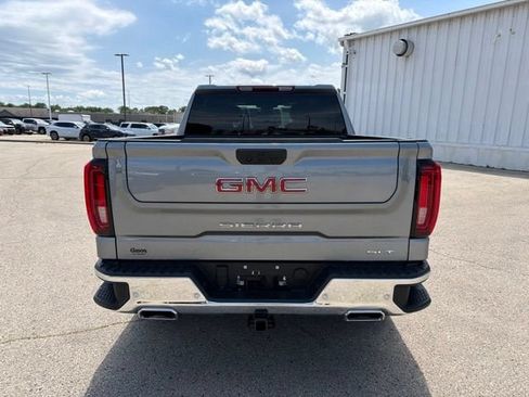 Used 2024 GMC Sierra 1500 SLT w/ SLT Premium Package AWD/4WD image 4