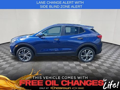 Used 2023 Buick Encore GX Select w/ Safety Package II image 2