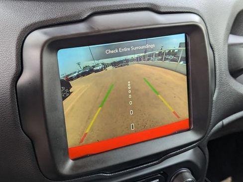 Used 2023 Jeep Renegade Latitude w/ Premium Group AWD/4WD image 26