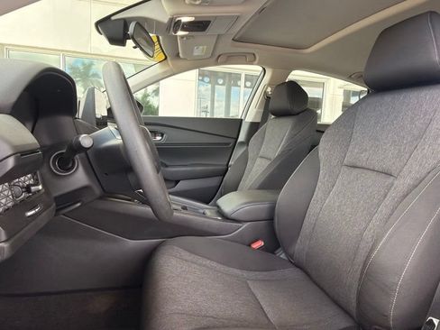 Used 2026 Honda Accord SE image 4