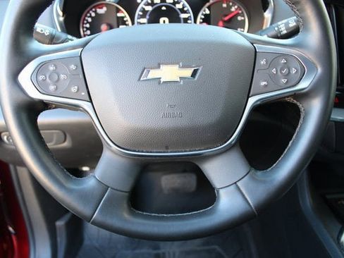 Used 2023 Chevrolet Traverse High Country image 13