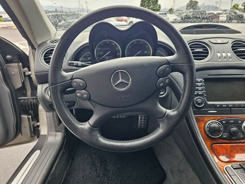 Used 2005 Mercedes-Benz SL 500 image 17