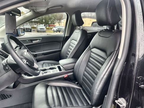 Used 2024 Ford Edge SEL w/ Convenience Package image 15