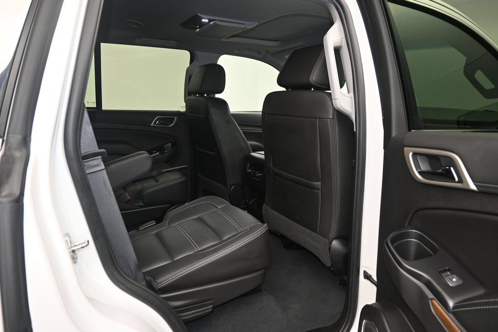 Used 2019 GMC Yukon Denali w/ Open Road Package AWD/4WD image 10