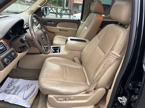 Used 2013 Chevrolet Tahoe LTZ AWD/4WD image 9