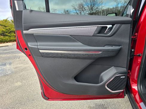 New 2026 Buick Enclave Preferred w/ Power Package image 26