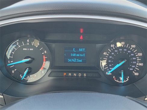 Used 2015 Ford Fusion S image 29