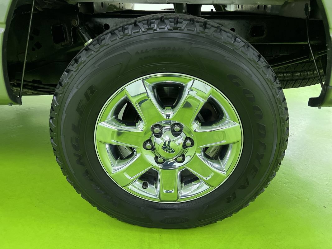 Used 2014 Ford F150 XLT w/ Equipment Group 302A Luxury AWD/4WD image 16