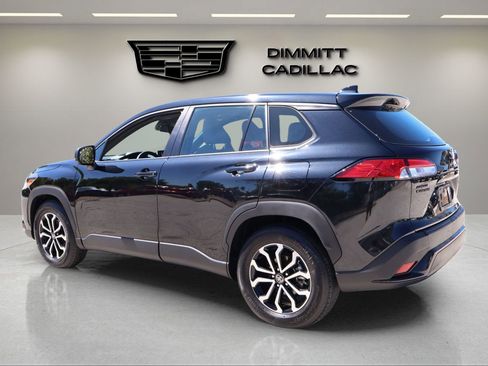 Used 2023 Toyota Corolla Cross S image 3