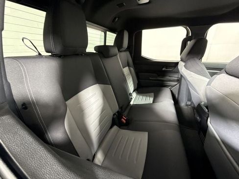 New 2025 Toyota Tacoma TRD Off-Road AWD/4WD image 12