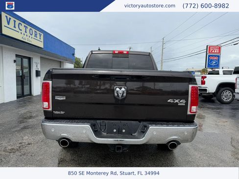 Used 2017 RAM 1500 Laramie w/ Convenience Group image 5