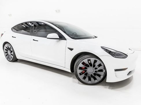 Used 2022 Tesla Model 3 Performance AWD/4WD image 10