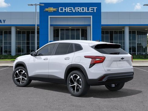 New 2026 Chevrolet Trax RS FWD image 3