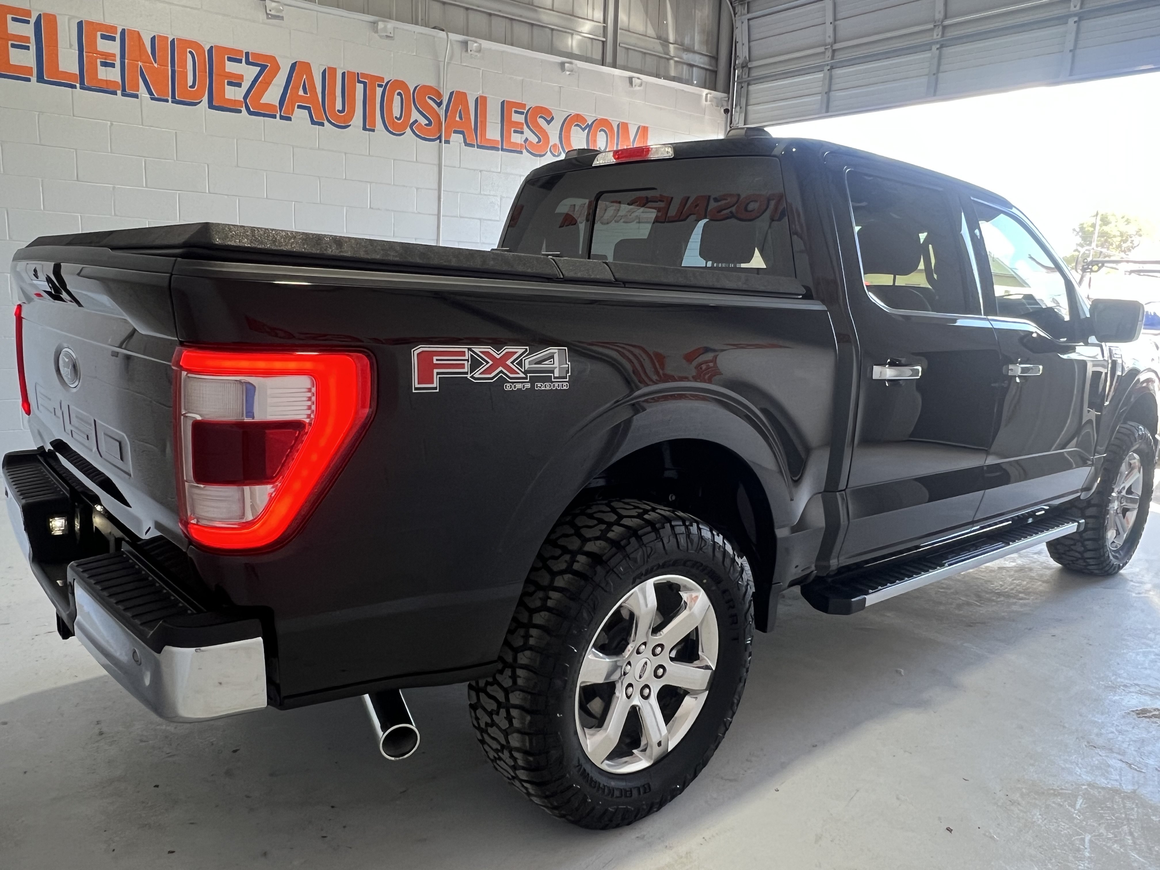 Used 2021 Ford F150 Lariat AWD/4WD image 6