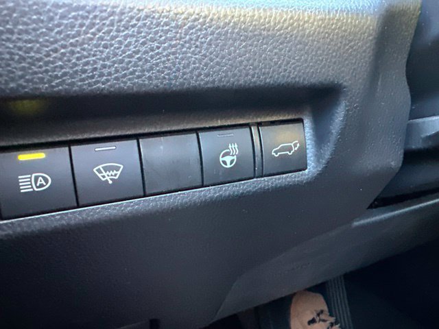 Used 2021 Toyota RAV4 XSE AWD/4WD image 42