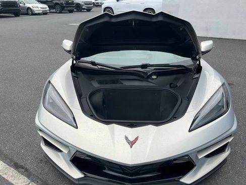 Used 2023 Chevrolet Corvette Stingray Coupe RWD image 17