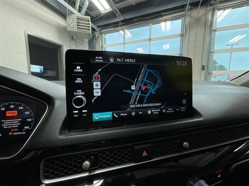 Used 2024 Honda Civic Touring image 18