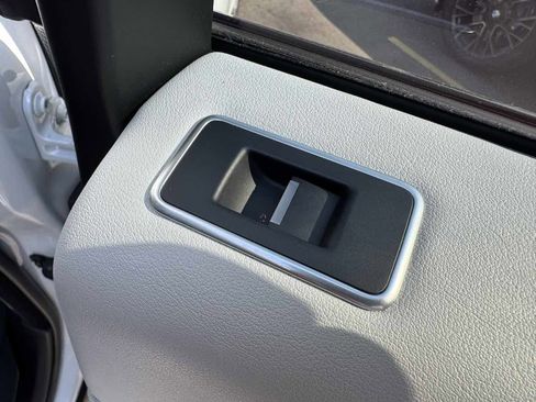 Used 2017 Land Rover Range Rover Supercharged image 51