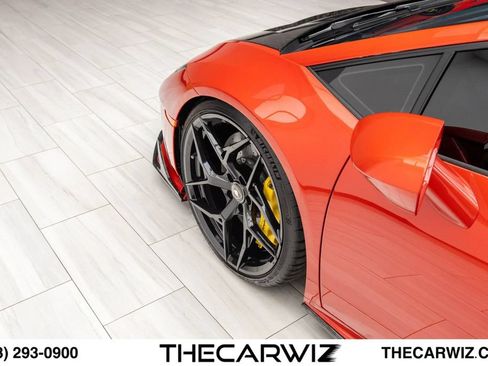 Used 2023 Lamborghini Huracan Tecnica RWD image 16
