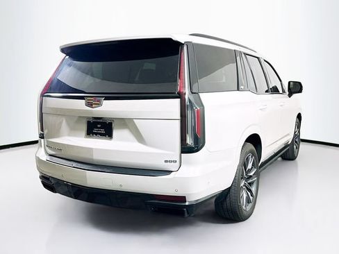 Used 2022 Cadillac Escalade Sport w/ Touring Package AWD/4WD image 7