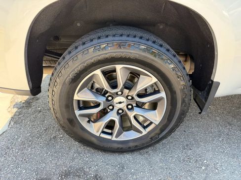 Used 2020 Chevrolet Silverado 1500 RST AWD/4WD image 8