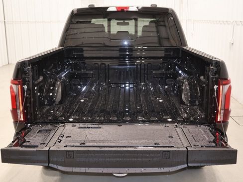 New 2025 Ford F150 Platinum w/ Equipment Group 703A Plus image 33