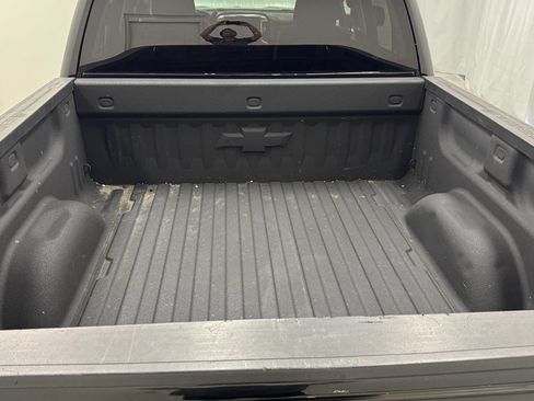 Used 2018 Chevrolet Silverado 1500 LT w/ All Star Edition AWD/4WD image 10