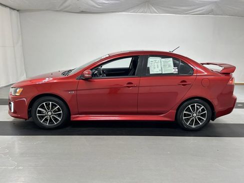 Used 2017 Mitsubishi Lancer ES FWD image 6