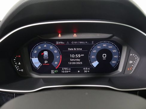 Used 2025 Audi Q3 2.0T Premium w/ Convenience Package image 35