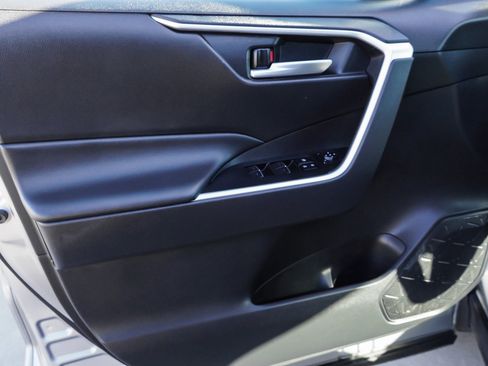 Certified 2025 Toyota RAV4 XLE image 20