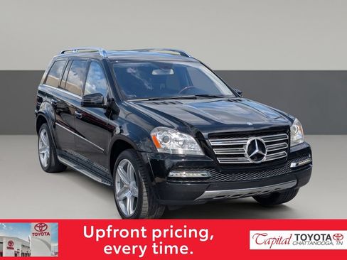 Used 2012 Mercedes-Benz GL 550 4MATIC image 2