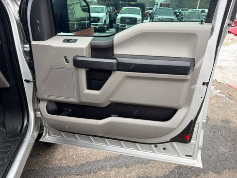 Used 2018 Ford F150 XL w/ Equipment Group 101A Mid image 40