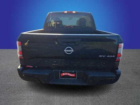 Used 2024 Nissan Frontier SV w/ Technology Package AWD/4WD image 5