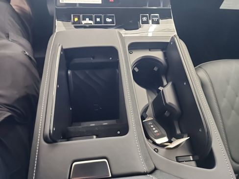 New 2026 INFINITI QX80 Autograph w/ Autograph Exterior Package image 45